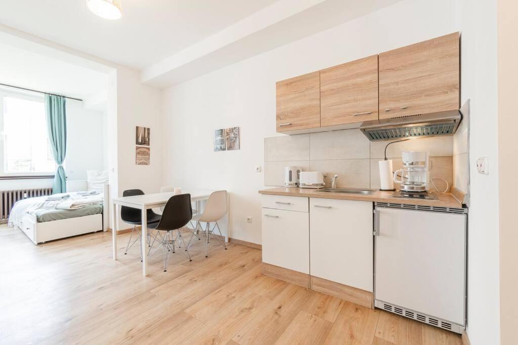 Stilvolles Apartment Fuer 4 Pers. BRE Extérieur photo